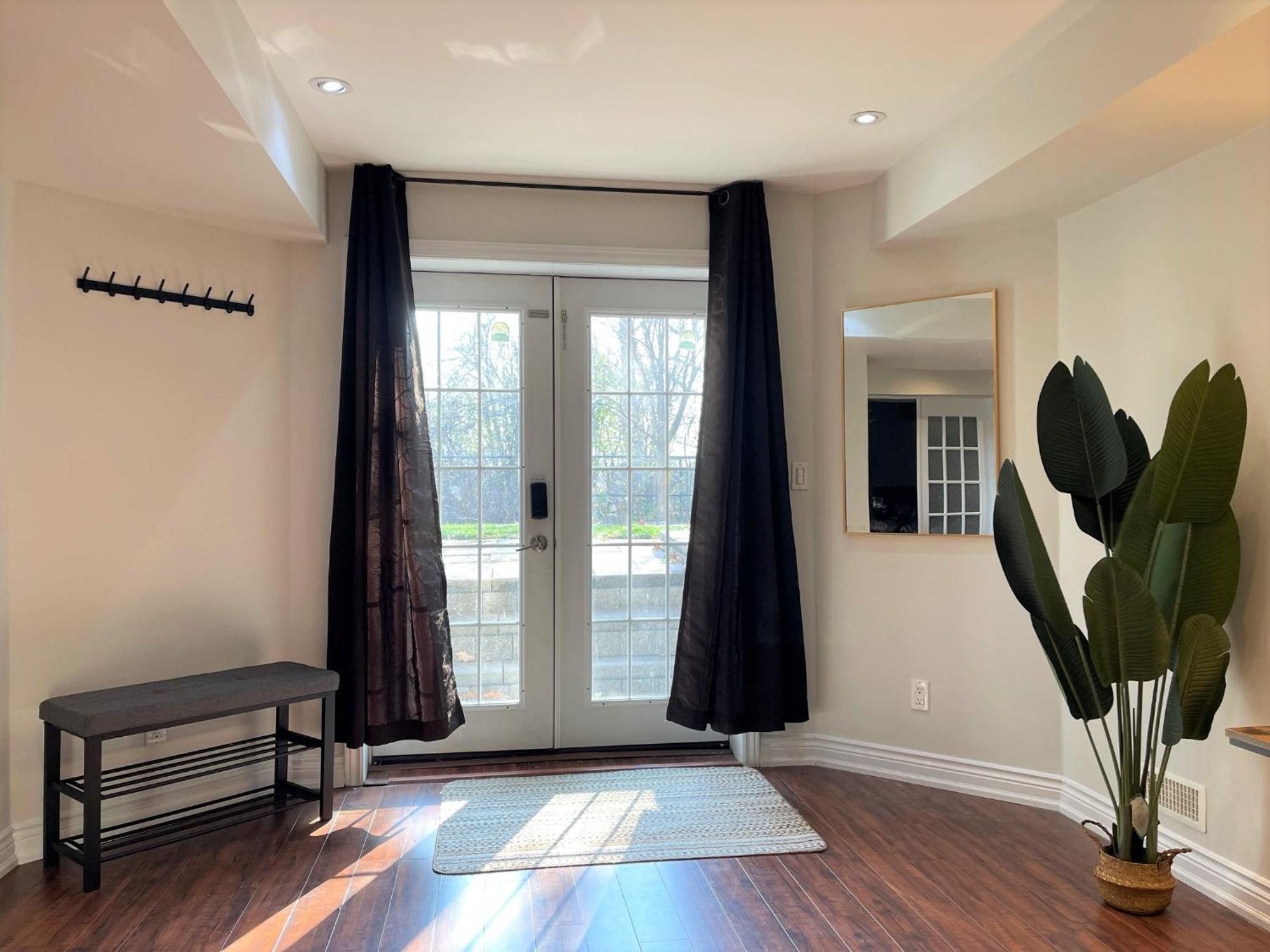 Cozy Lovely Ravine Facing Suite. ميسيسوجا المظهر الخارجي الصورة